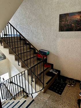 DG- Treppenaufgang.jpeg - 