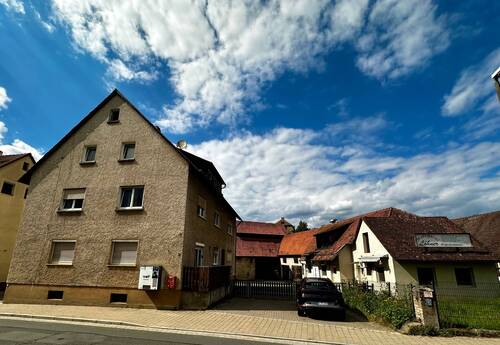 Aussenansicht.jpeg - 1 Zimmer Mehrfamilienhaus, Wohnhaus in Lauf an der Pegnitz