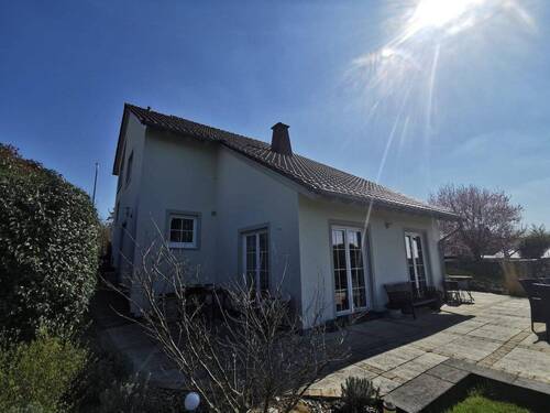 Bild 3 - 7 Zimmer Einfamilienhaus in Gilzem