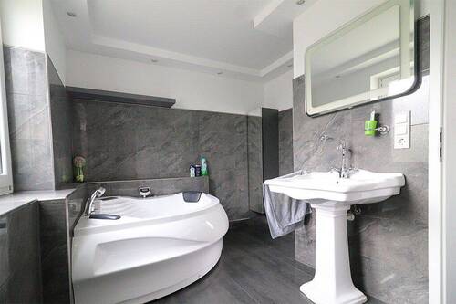 Badezimmer EG - 