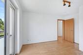 Zimmer 3 - 