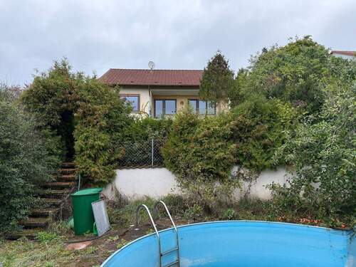 IMG_6789 - Potenzial für Großes - Sanierungsbedürftiges EFH und Baugrundstück mit einzigartiger Hanglage