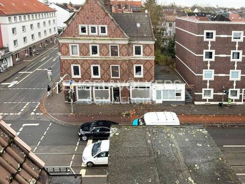 Sicht aus dem Dachfenster - Gewerbeobjekt (Büro, Produktion, Verkauf) zum Kaufen in Bremen