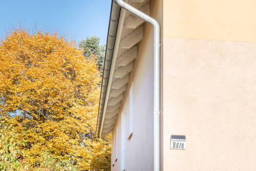 Gebäudeansicht - 7 Zimmer Einfamilienhaus in Hannover / Davenstedt