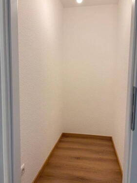 Abstellkammer - 