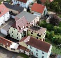 Charmantes Einfamilienhaus im Herzen von Rottendorf mit Innenhof, Garage & Garten