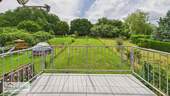 Balkon - GRENZNÄHE: DG WOHNUNG IM 2 FAMILIENHAUS, BLICK INS GRÜNE, TOP LAGE!