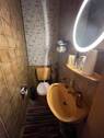 Separate Toilette in der Maisonettewohnung - 