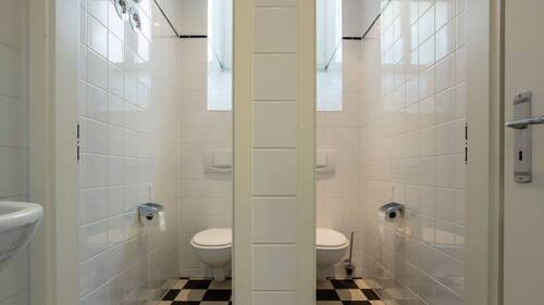 Damen-WC (SOU) (3).jpg - 