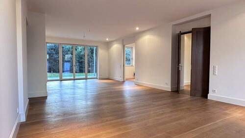 Wohnzimmer - Erdgeschoßwohnung mit Tiefgarage und Personenaufzug im Stadtgartenviertel Hagen