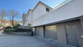 Einfahrt Tiefgarage - Etagenwohnung mit 160,20 m&sup2; in Hagen / Wehringhausen zum Kaufen