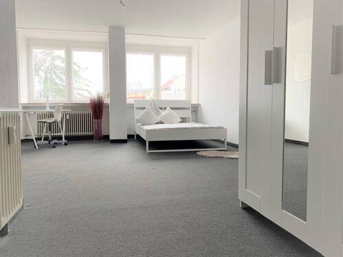 Blick in ein Zimmer - 