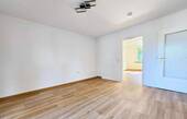 Wohnzimmer - 2 Zimmer Etagenwohnung zur Miete in Köthen (Anhalt)