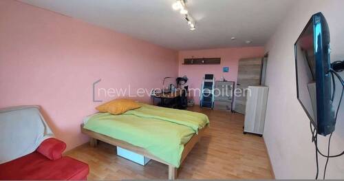 Schlafzimmer - 4 Zimmer Etagenwohnung in Reutlingen