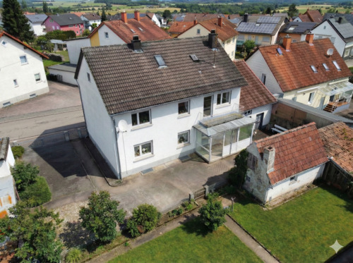 Rückansicht - 8 Zimmer Einfamilienhaus zum Kaufen in Vinningen