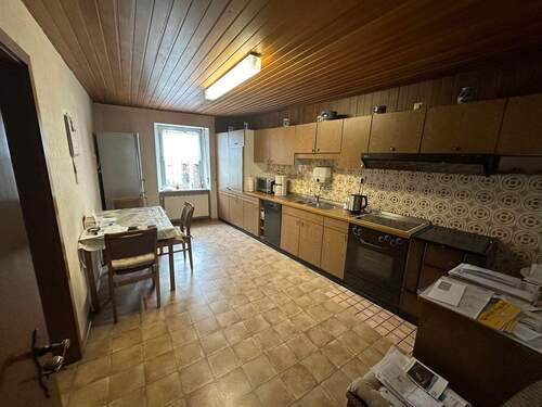 tempImageOnz85t.jpg - 7 Zimmer Mehrfamilienhaus, Wohnhaus zum Kaufen in Ockfen