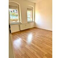 +++RUHIGE HELLE IM HINTERHAUS GELEGENE 2-ZI-WOHNUNG MIT ZENTRALER LAGE +++ - Fürth Südstadt