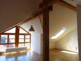 Gegen Süden - DG Studio Glonn - Zentrum - 750,00 EUR Kaltmiete, ca.  57,00 m² Wohnfläche