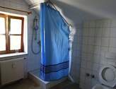 Dusche/WC - 2 Zimmer Etagenwohnung zur Miete in Glonn