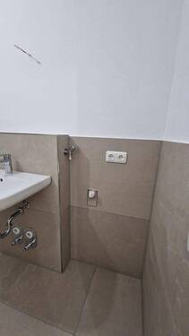 Bad - WM Anschluss - 1 Zimmer Etagenwohnung in Herrsching