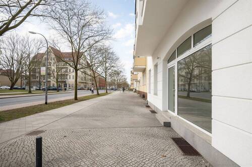 Straßenansicht - 