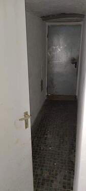 Flur zum Hinterhof - 