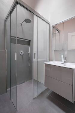 Gäste-Duschbad - 