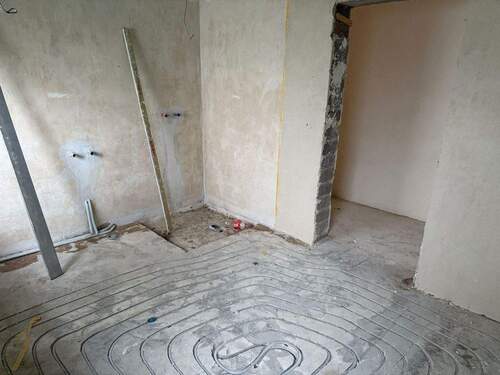 Bad - 3 Zimmer Terrassenwohnung zur Miete in Norath