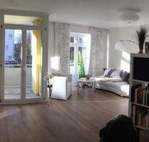 Von Privat: Lichtdurchflutete & sehr gut geschnittene 2.5 Zimmer Wohnung - München Bogenhausen