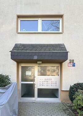 Eingang - Etagenwohnung mit 63,00 m&sup2; in Mönchengladbach zum Kaufen