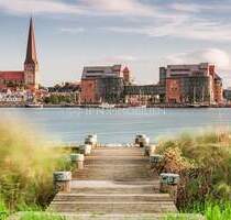 Vermietete 2-Zimmer-Dachgeschosswohnung mit Einbauküche in Reutershagen - Rostock