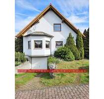 Geräumiges EFH mit Doppelgarage, Keller und Terrasse bei Gera-Aga