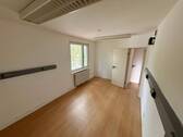 Zimmer 4 - 