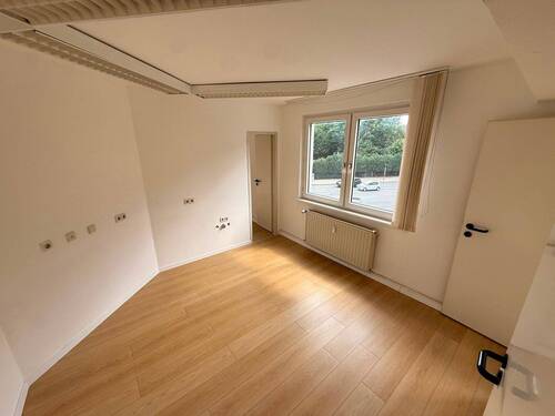 Zimmer 6 - 