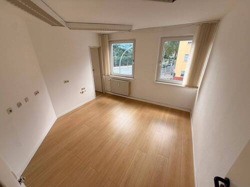 Zimmer 7 - 
