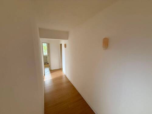 Flur - 9 Zimmer Etagenwohnung in Gelsenkirchen