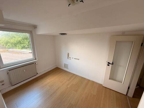 Zimmer 3 - 