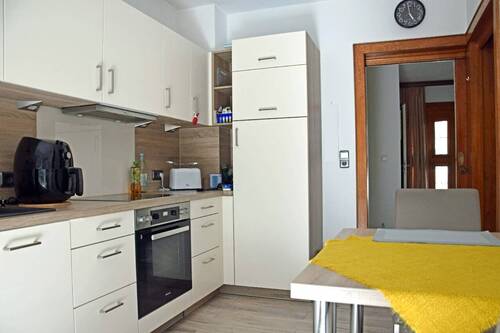 Küche im Erdgeschoss - 5 Zimmer Einfamilienhaus zum Kaufen in Viersen