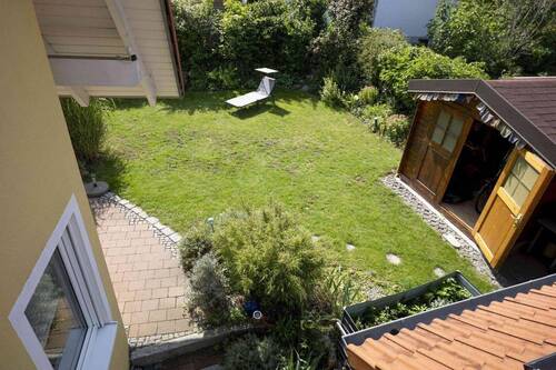 Dachgeschoss Blick auf Huette - 