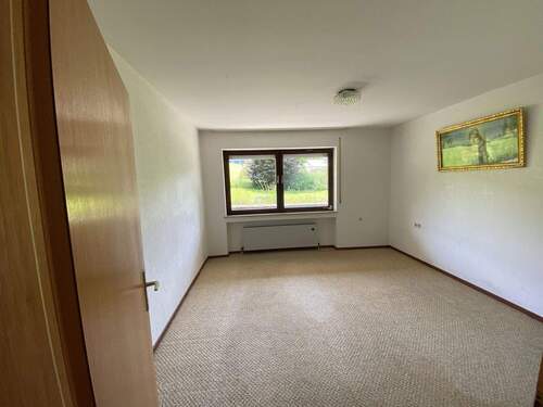 Zimmer (UG) - 