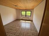 Wohnzimmer (UG) - 