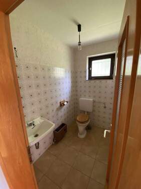 WC (UG) - 