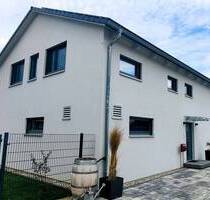 TOP Modernes Einfamilienhaus mit Pool in ruhiger Ortsrandlage von Kürzell - Meißenheim