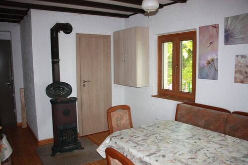 Wohn-, Esszimmer - 