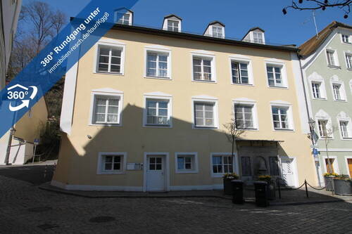 Außenansicht - Ruhige Wohnlage mit Altstadtflair 2-Zimmer-Dachgeschoss Wohnung direkt am Halser Marktplatz
