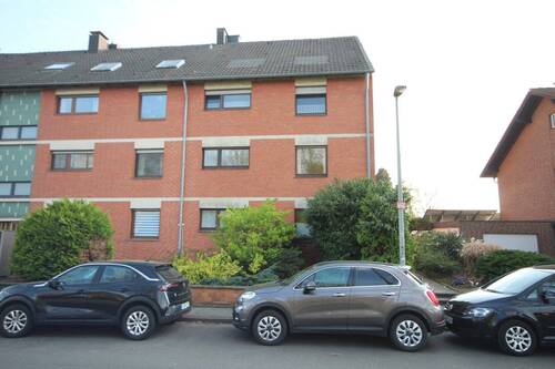 Frontansicht - Mehrfamilienhaus, Wohnhaus in Mönchengladbach