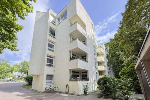 Rückseite Gebäude - 