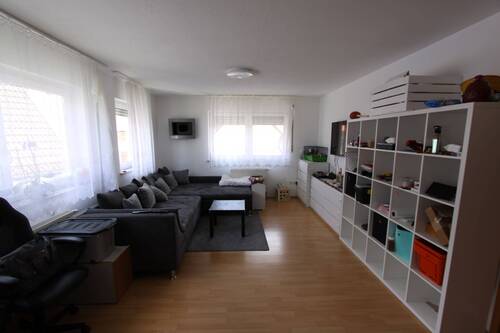 2 - 1 Zimmer Mehrfamilienhaus, Wohnhaus zum Kaufen in Rockenberg