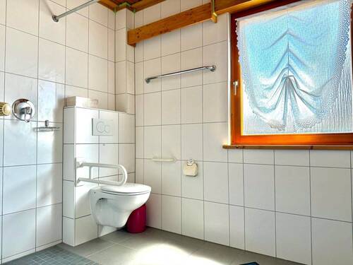 Tageslichtbad im Obergeschoss - 