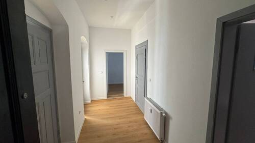 Flur.JPG - 3 Zimmer Etagenwohnung in Freiberg